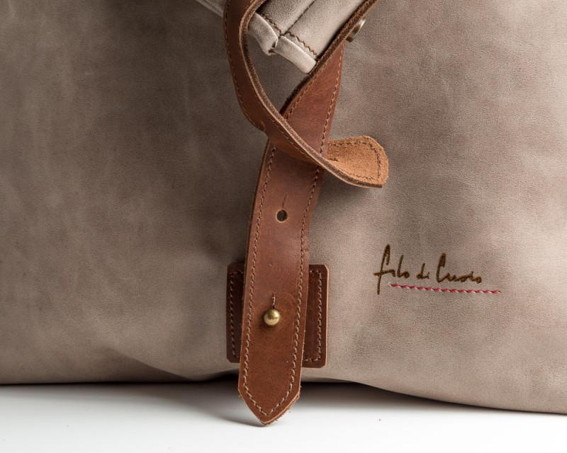 borsa_tracolla_lttera_l_particolare_chiusa