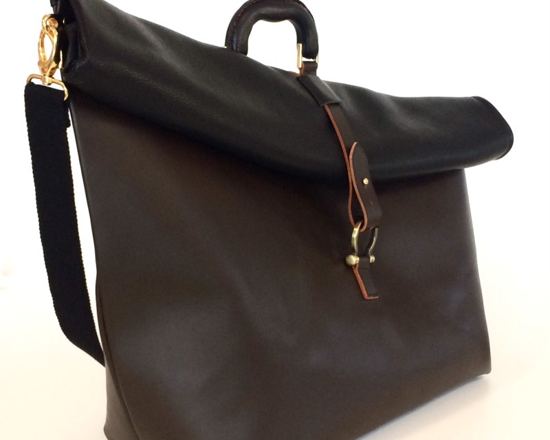 filo-di-cuoio-borsa-omega